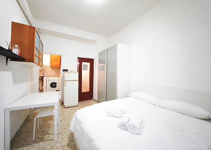 Apartment Tomari Bari